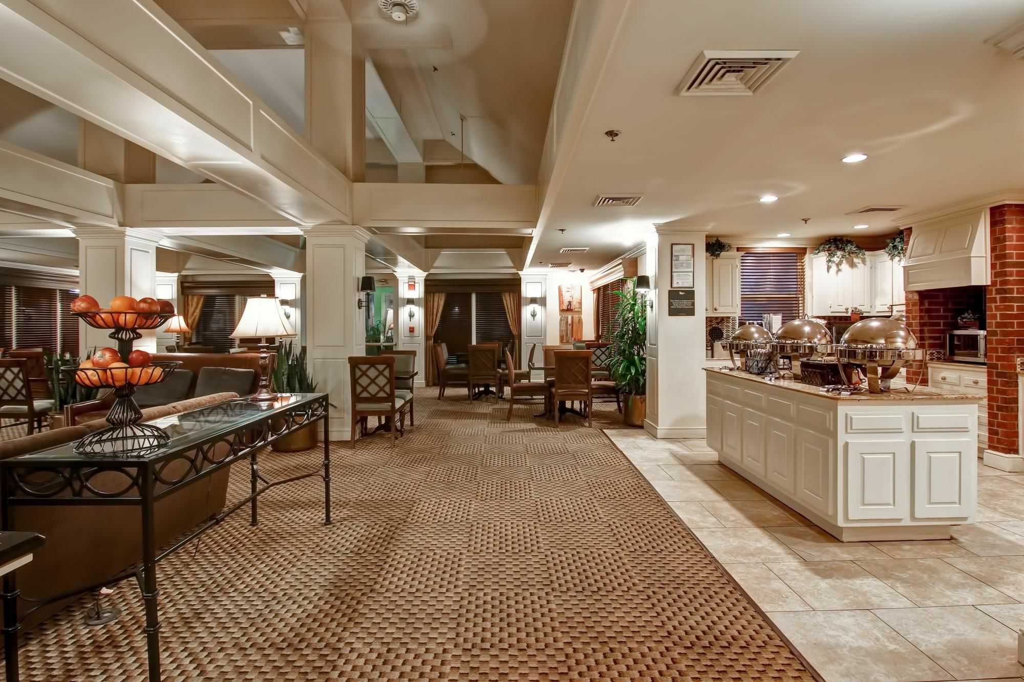 Addison Suites Eksteriør billede
